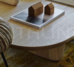 Журнальный столик Tobi-Ishi фабрика B&B Italia