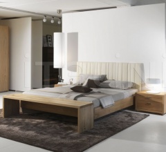 Кровать VEZIO фабрика Riva 1920