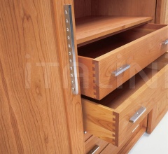 Шкаф HANGAR фабрика Riva 1920