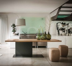 Стол обеденный LIAM WOOD фабрика Riva 1920