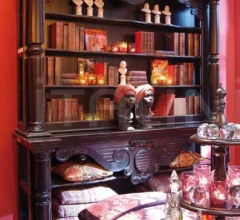 Столик M 10672 фабрика Guadarte