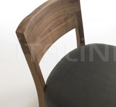 Кресло WILMA фабрика Riva 1920