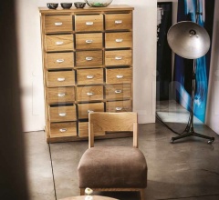 Кресло WILMA фабрика Riva 1920