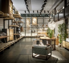 Книжный стеллаж PILLAR фабрика Riva 1920