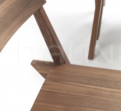 Стул TREMENDA фабрика Riva 1920