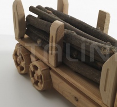 Машина CAMION “AERO F004“ фабрика Riva 1920