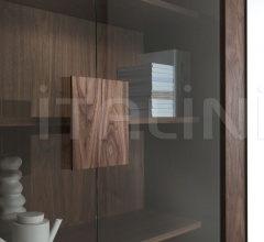 Витрина RIALTO 2013 CABINET фабрика Riva 1920