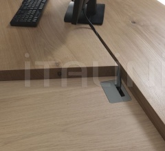 Письменный стол IMPLEMENT Письменный стол IMPLEMENT фабрика Riva 1920