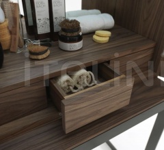 Итальянские Столики туалетные - Туалетный столик FLY VANITY Итальянские Столики туалетные - Туалетный столик FLY VANITY фабрика Riva 1920