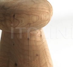 Табурет BRUT фабрика Riva 1920