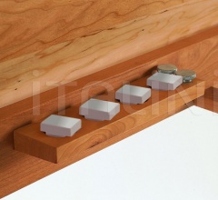 Стол обеденный DENVER фабрика Riva 1920