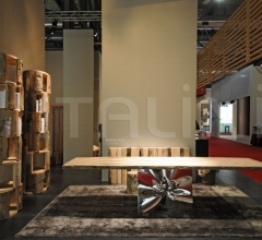 Стол обеденный RIFLESSI IN LAGUNA фабрика Riva 1920