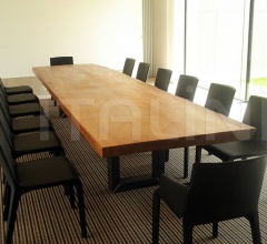 Стол обеденный KAURI AUCKLAND фабрика Riva 1920