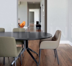 Итальянские Стулья, табуреты - Стул с подлокотниками Flavin фабрика Minotti