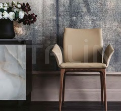 Стул с подлокотниками Arcadia фабрика Cattelan Italia