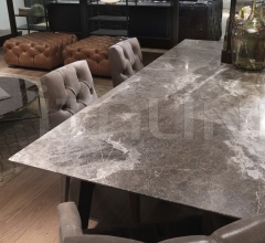 Стол обеденный Self фабрика Giulio Marelli