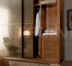 Шкаф гардеробный 10031/S Шкаф гардеробный 10031/S фабрика Signorini & Coco