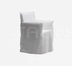 Стул с подлокотниками Ghost 24 фабрика Gervasoni