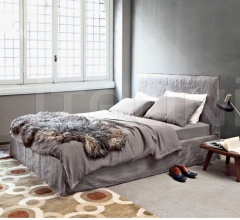 Настенное зеркало Sweet 97 98 фабрика Gervasoni