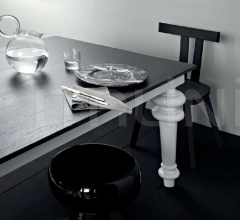 Стол обеденный Gray 37 фабрика Gervasoni