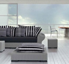 Стол обеденный InOut 35 36 фабрика Gervasoni