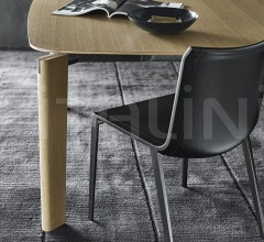 Итальянские Столовая - Стол обеденный Oskar фабрика B&B Italia