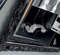 Стойка под TV THE FRAME HOME CINEMA BAROQUE фабрика Vismara Design