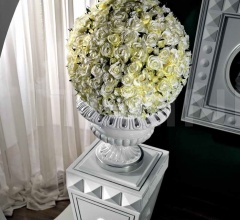 Итальянские Цветочные горшки - Кашпо VASE 125 PIRAMID Итальянские Цветочные горшки - Кашпо VASE 125 PIRAMID фабрика Vismara Design