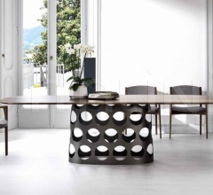 Итальянские Столы обеденные - Стол обеденный Jean фабрика Porada