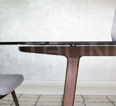 Итальянские Столы обеденные - Стол обеденный Loop фабрика Porada