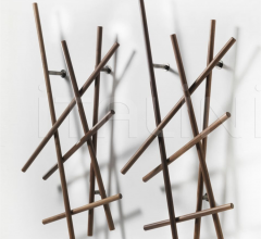 Итальянские Вешалки - Вешалка Sketch фабрика Porada