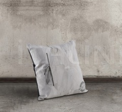 Подушка DB004380 Подушка DB004380 фабрика Dialma Brown