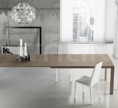 Раздвижной стол City фабрика Riflessi