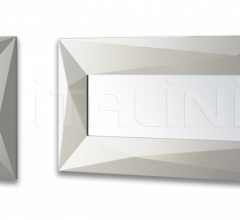 Настенное зеркало Diamond фабрика Riflessi