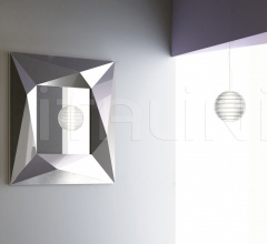 Настенное зеркало Diamond фабрика Riflessi