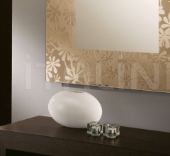 Настенное зеркало Diva фабрика Riflessi