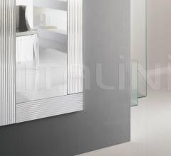 Настенное зеркало Flute фабрика Riflessi