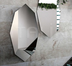 Настенное зеркало Prisma фабрика Riflessi