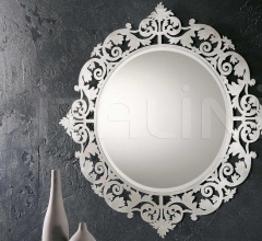 Настенное зеркало Romantico фабрика Riflessi