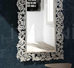 Настенное зеркало Romantico фабрика Riflessi