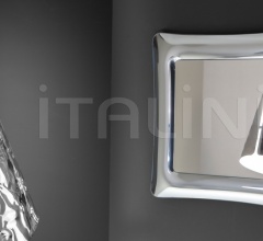 Настенное зеркало Sinuo фабрика Riflessi