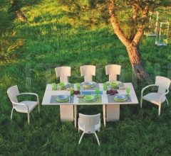 Стул с подлокотниками OLIVER Стул с подлокотниками OLIVER фабрика Atmosphera