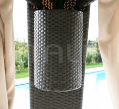 Настенный светильник AXOLUTE Настенный светильник AXOLUTE фабрика Atmosphera