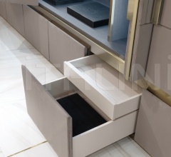 Шкаф Barrymore фабрика IPE Cavalli (Visionnaire)