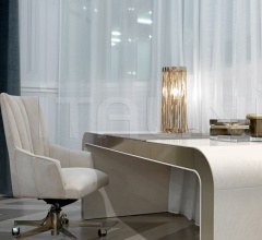 Письменный стол Wright Письменный стол Wright фабрика IPE Cavalli (Visionnaire)