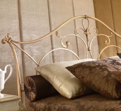 Итальянские Кровати - Кровать Iris Итальянские Кровати - Кровать Iris фабрика Vittoria Orlandi