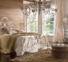 Настенное зеркало Farfalla фабрика Vittoria Orlandi