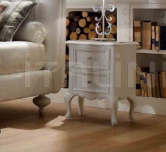 Итальянские Спальни - Тумбочка Laura Итальянские Спальни - Тумбочка Laura фабрика Vittoria Orlandi