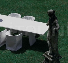 Стол обеденный Wedge Стол обеденный Wedge фабрика Living Divani