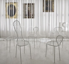 Стул Family Chair Стул Family Chair фабрика Living Divani